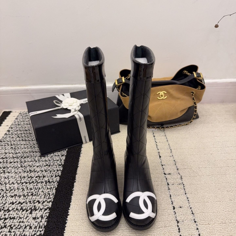 Ch**el boots